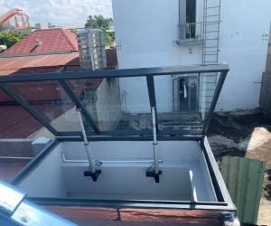 Công trình thiết kế thi công giếng trời lật mở tự động tại Thủ Đức