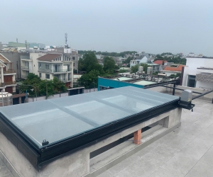 Mái kính trượt mở 100% Quận 2