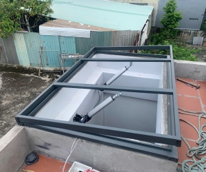 Giếng trời mở lật quận 8