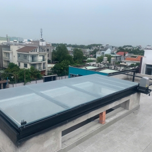 Mái kính trượt mở 100% Quận 2