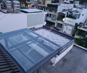 Giếng trời tự động 100%